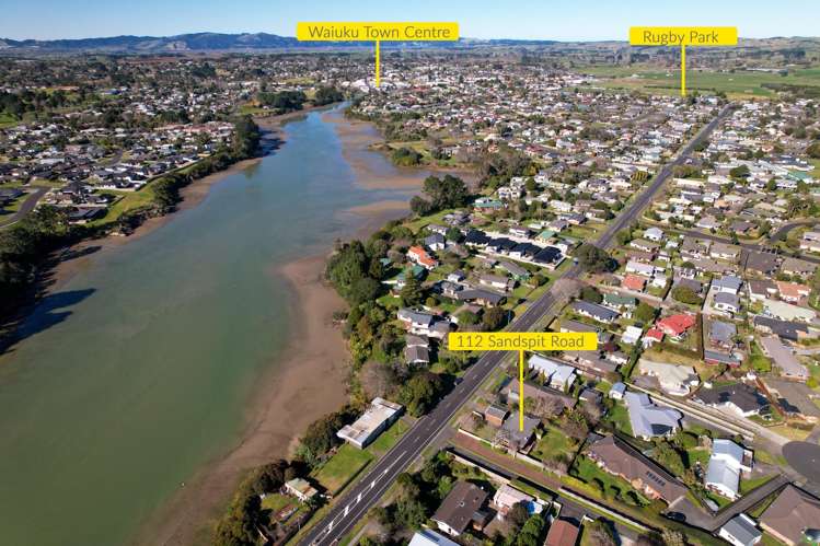 112 Sandspit Road Waiuku_22