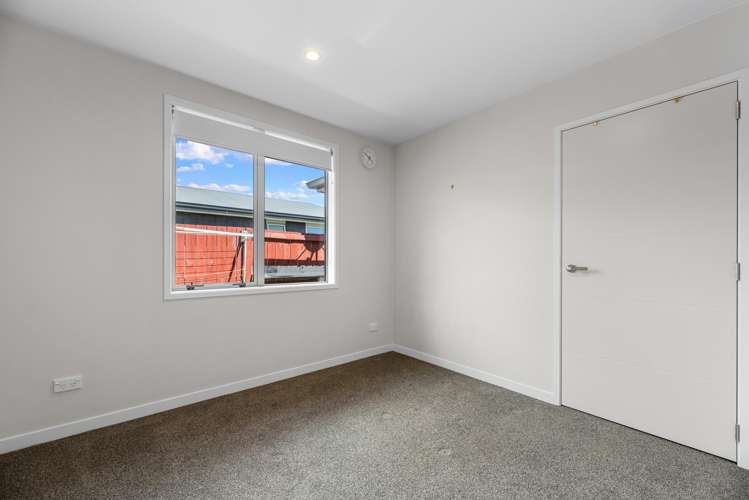 101 Ballintoy Park Drive Welcome Bay_13