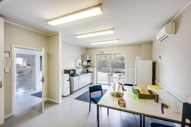 58 Ford Road Onekawa_14