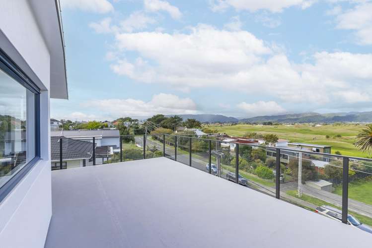 55a Golf Road Paraparaumu Beach_12