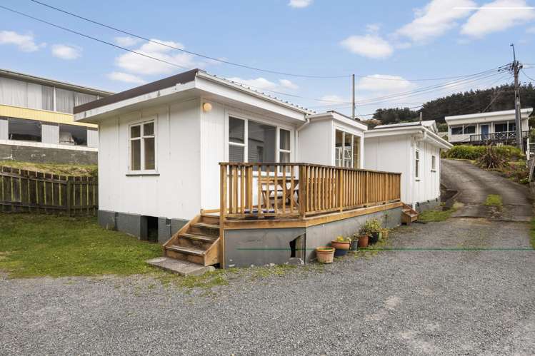 50 Happy Valley Road Owhiro Bay_1