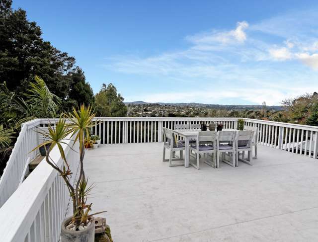 207 Godley Road Titirangi_3