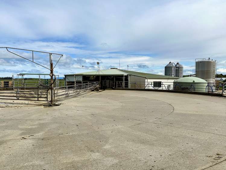 222 Boggyburn Road Winton Surrounds_1