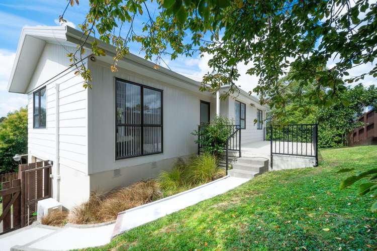 2/30 Chislehurst Street Henderson_12