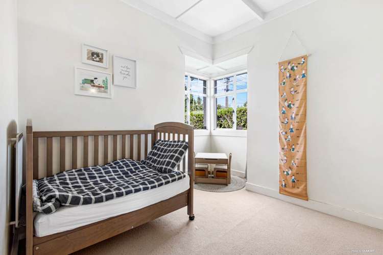 82 Lynwood Road New Lynn_11