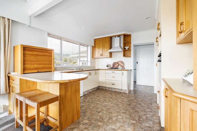 54 Wairau Road Oakura_8