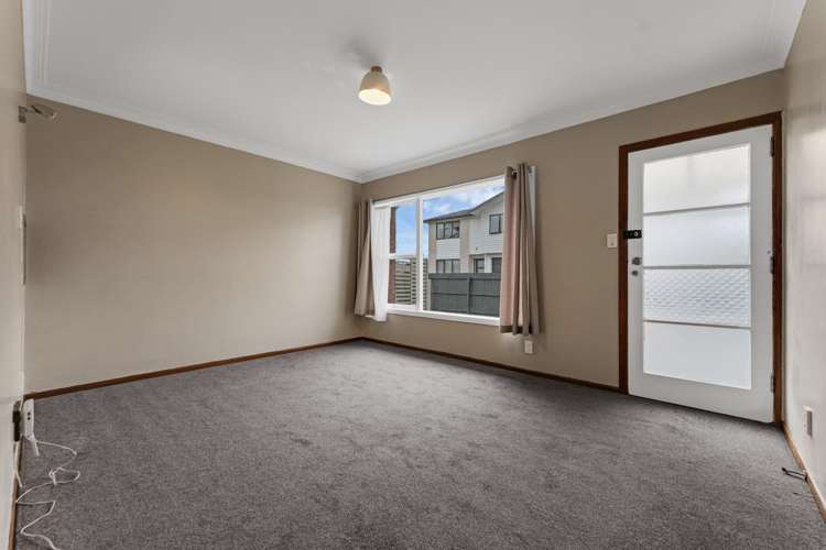 2/19 Motatau Road_3