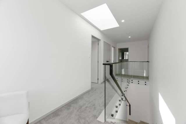 1&2/66 Gardner Avenue New Lynn_4