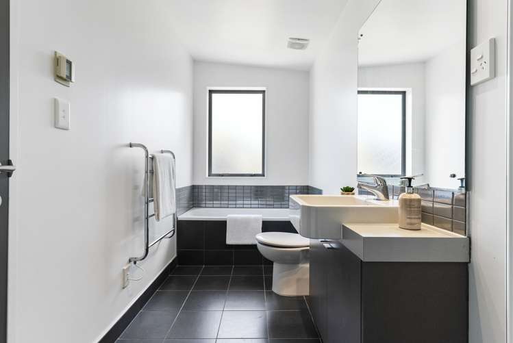 74d Saint Georges Road Avondale_17