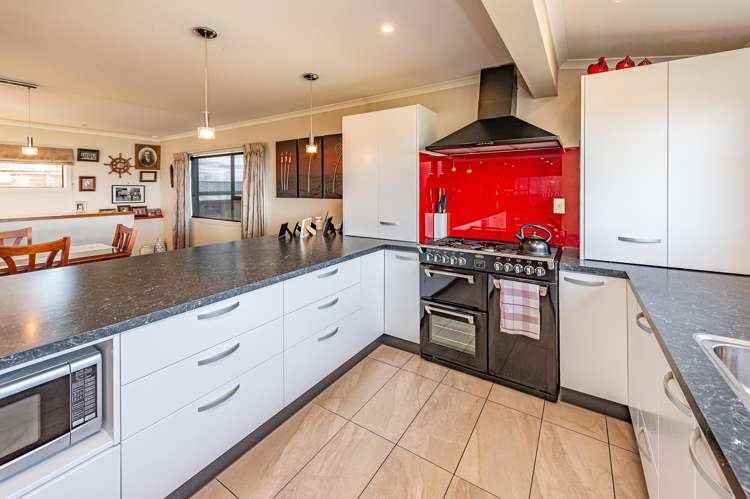 10 Okiwa Terrace Waiinu Beach_6