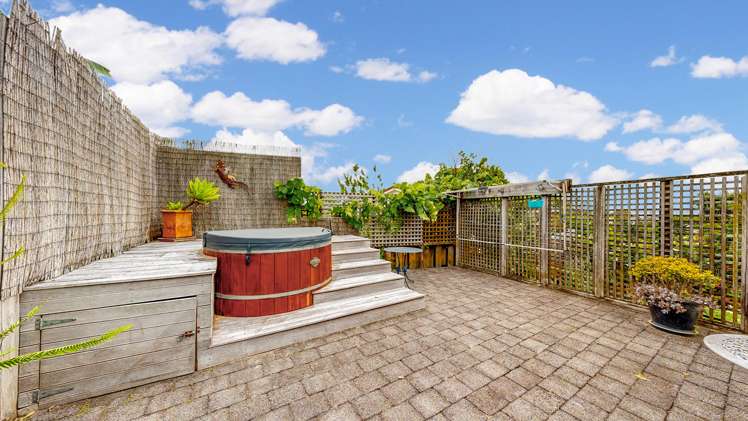 502 Sealey Street Thames_24