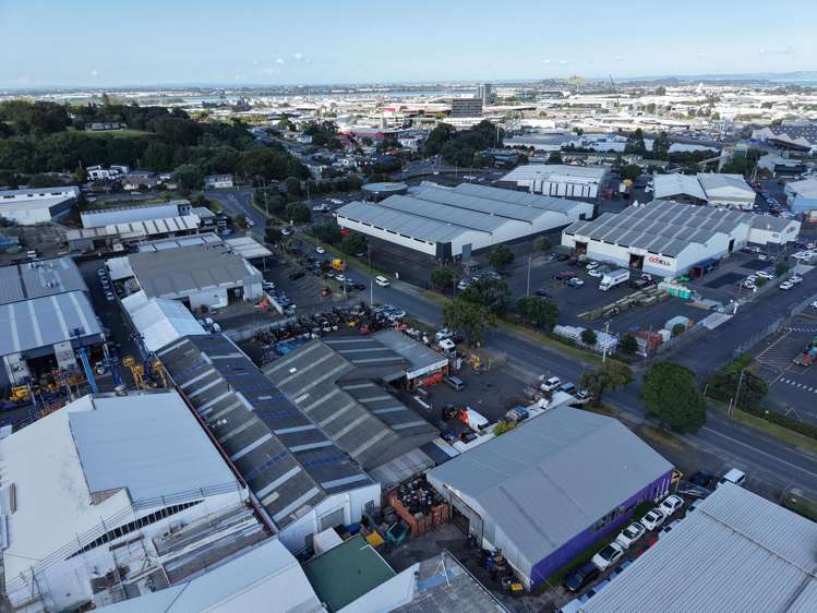 82 Leonard Road Mt Wellington_4