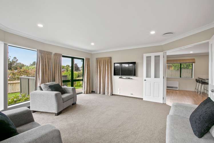 20 Ashmore Drive Frankleigh Park_5