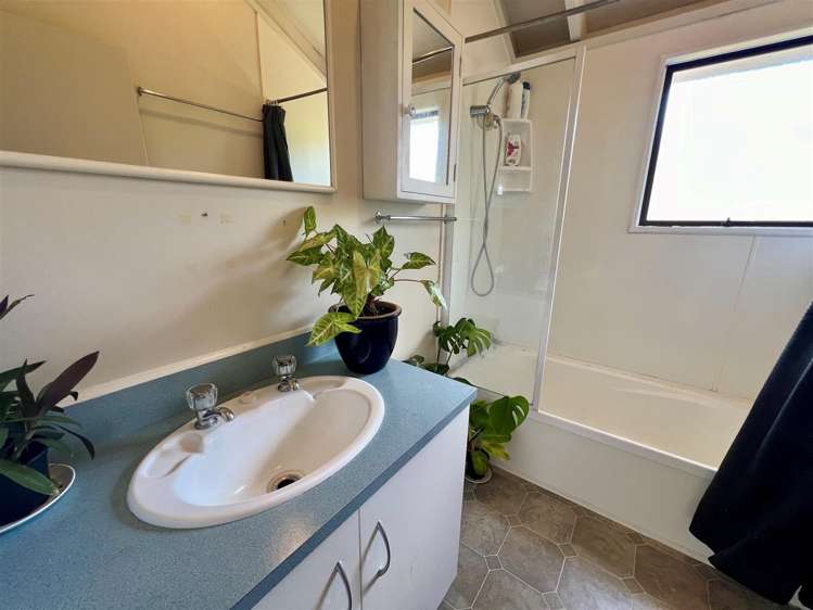 1/8 Ikatere Place Raumanga_14