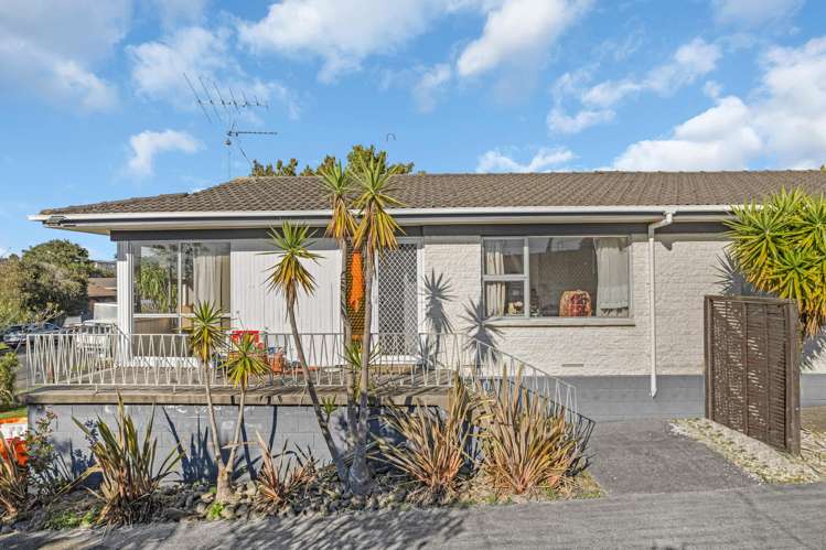 1/50 Stanniland Street Sunnyhills_1