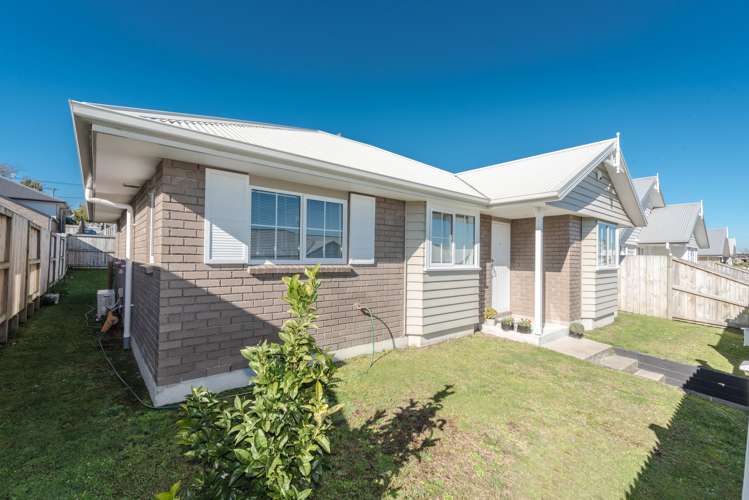 7 Queens Park Crescent Frankton_14