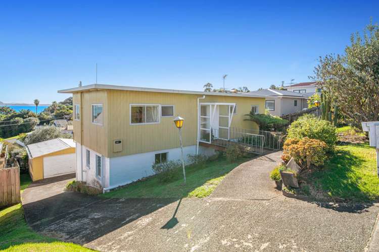 14 Kathy Terrace Stanmore Bay_15