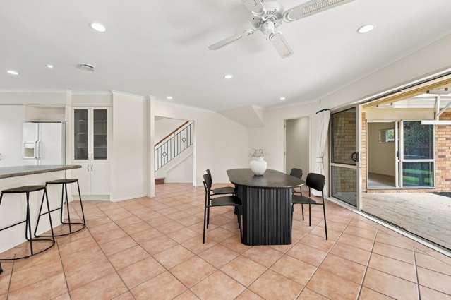 6 San Ambrosio Rise Henderson_3