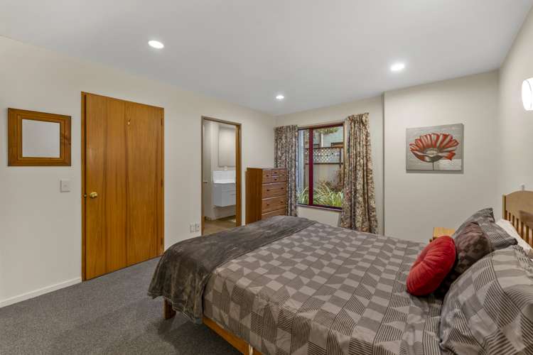 22a Evergreen Place Fernhill/Sunshine Bay_12