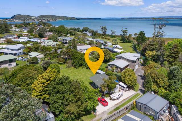 33 Athenree Road Athenree_2