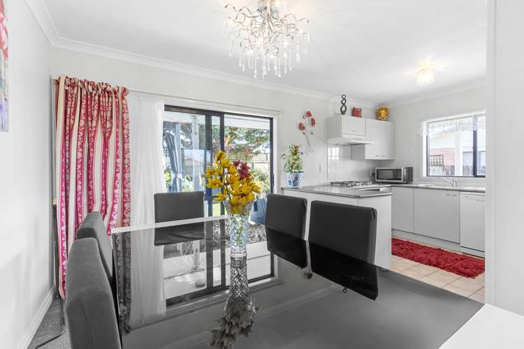 128 Collins Road Melville_4