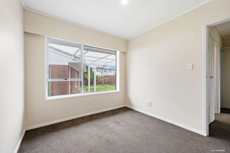 1/9 Cooper Place Papakura_6