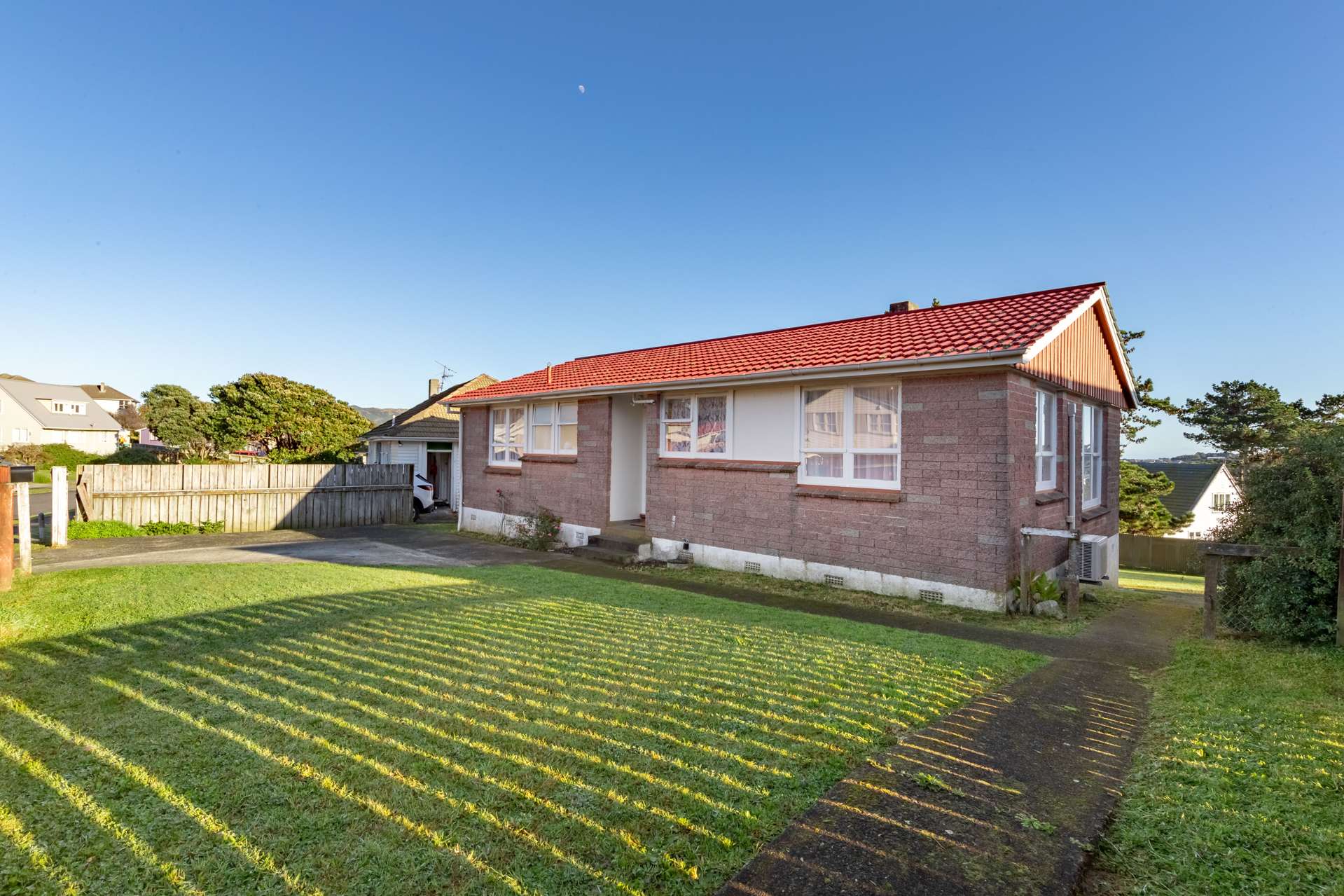 15 Arahura Crescent Waitangirua_0