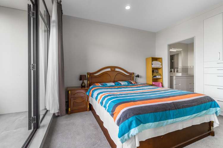 2F/38 James Cook Crescent Remuera_6