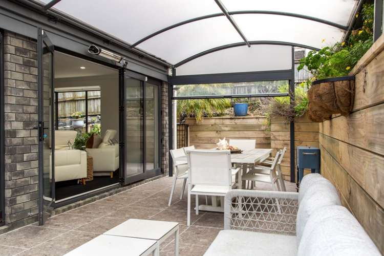 1/1 Pinewood Street Avondale_12