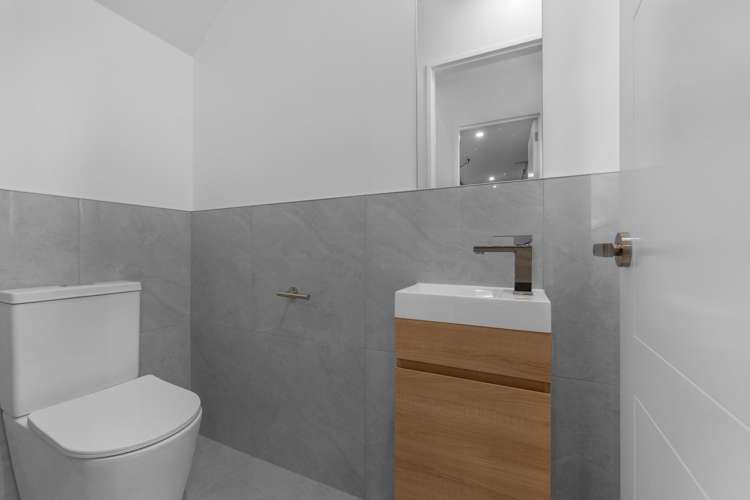 193C Mahia Road Wattle Downs_16