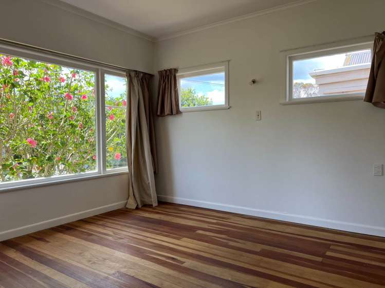 41 Sutherland Road Point Chevalier_6