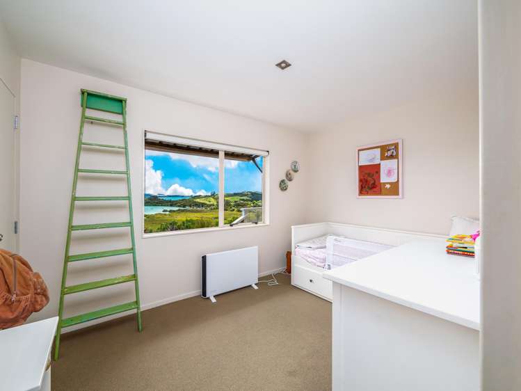 9 Toi Track Russell_13