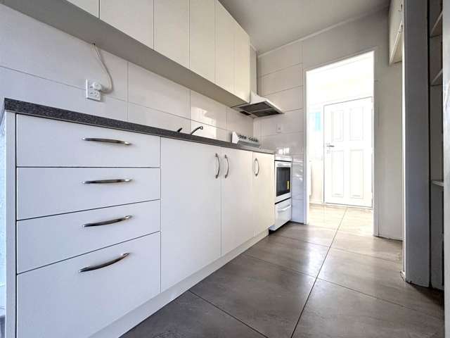 2/148 Penrose Road Penrose_3