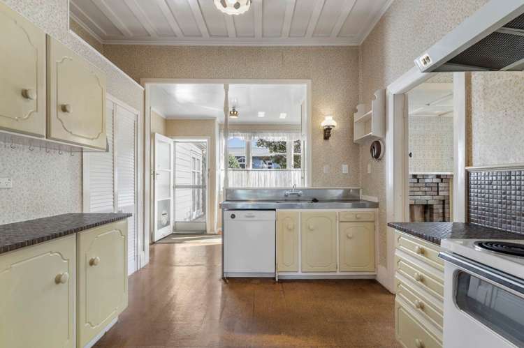 618 Mount Albert Road Royal Oak_6