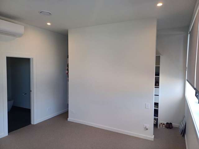 206/64 Dickens Street City Centre_4