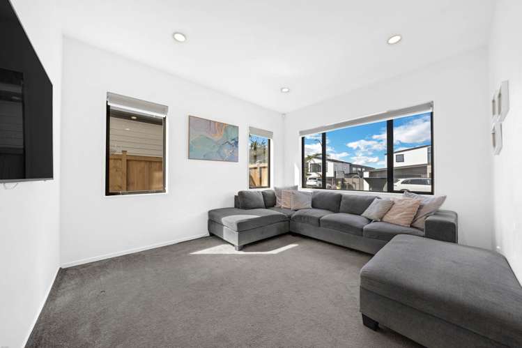 2 Fjord Way Karaka_3