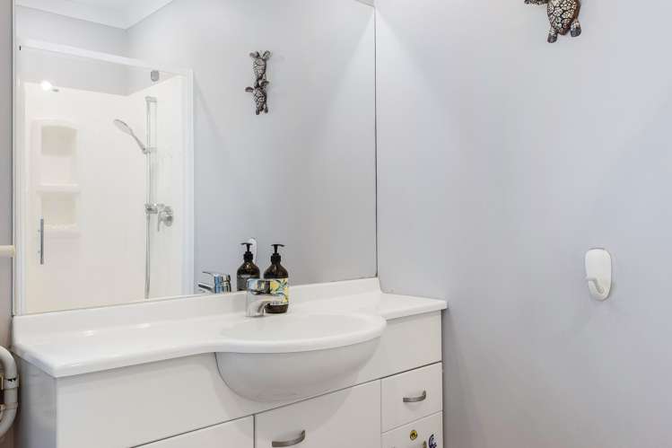 21 Willowside Place Amberley_16