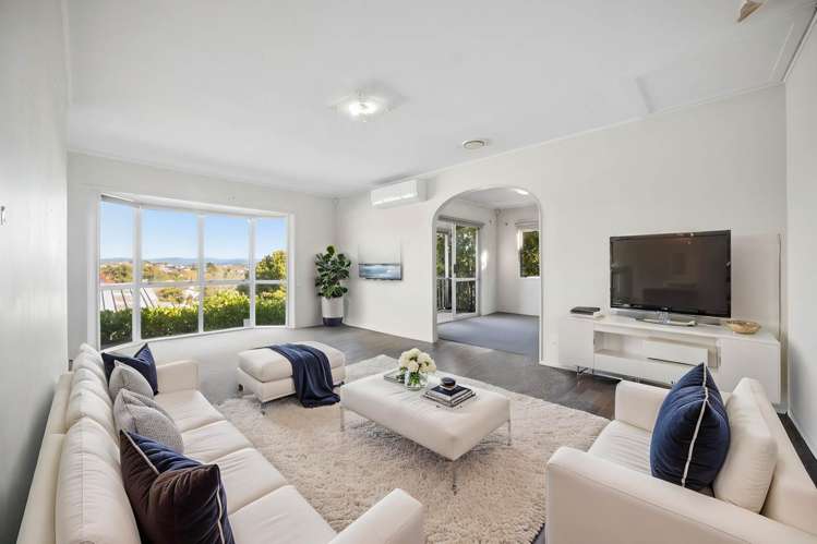 6 Pahi Place West Harbour_1
