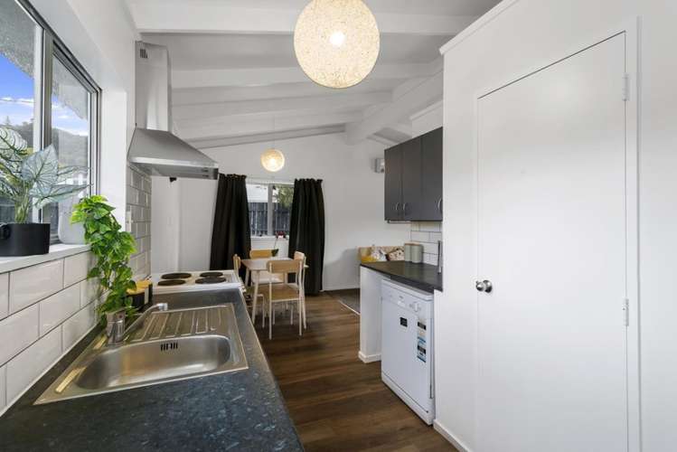 149a George Street Stokes Valley_5