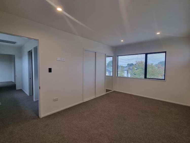 21 Rahme Crescent 1467_8