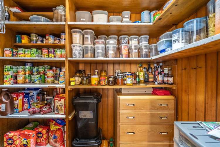 29 Oxford Street Gore Surrounds_6