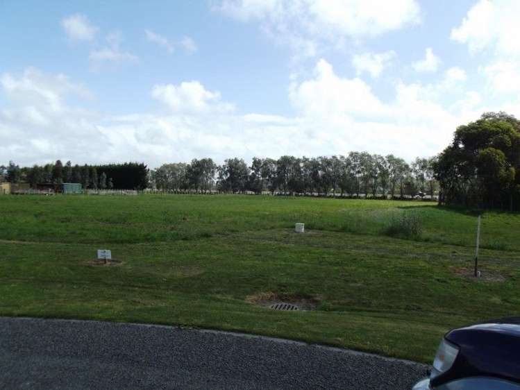 27 Burness Road Jervoistown_3