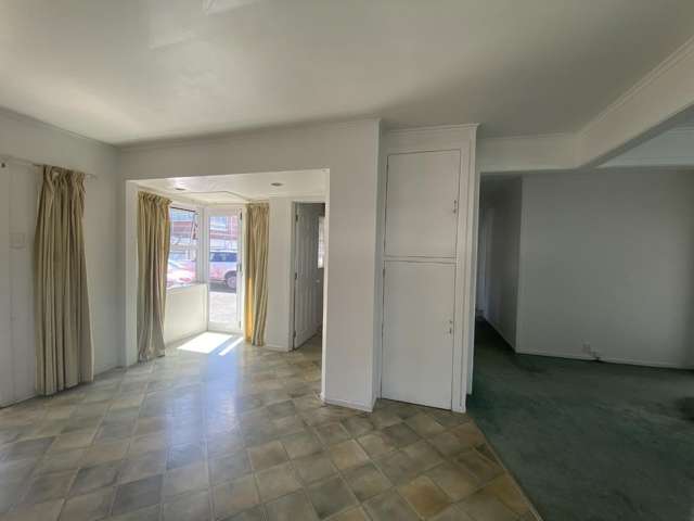 330 Western Hills Drive Avenues_1