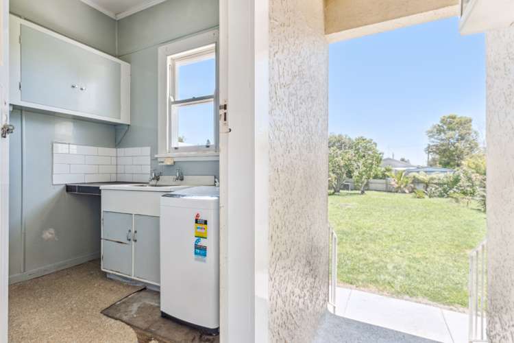 5 Parau Street Kaiti_11