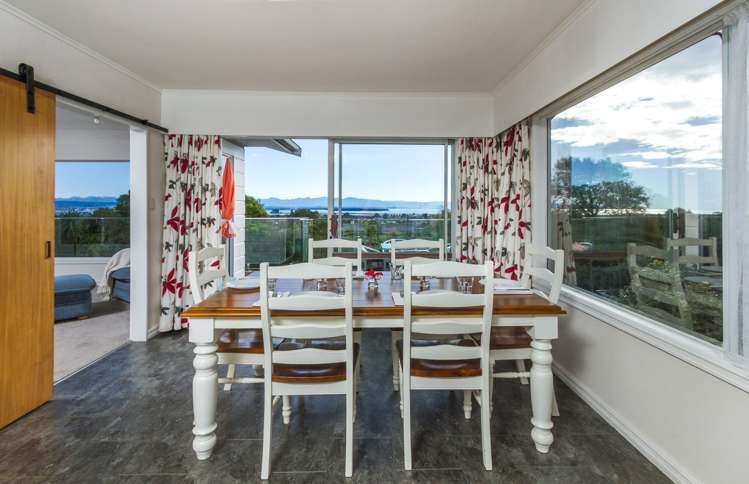 118 The Ridgeway Stoke_10