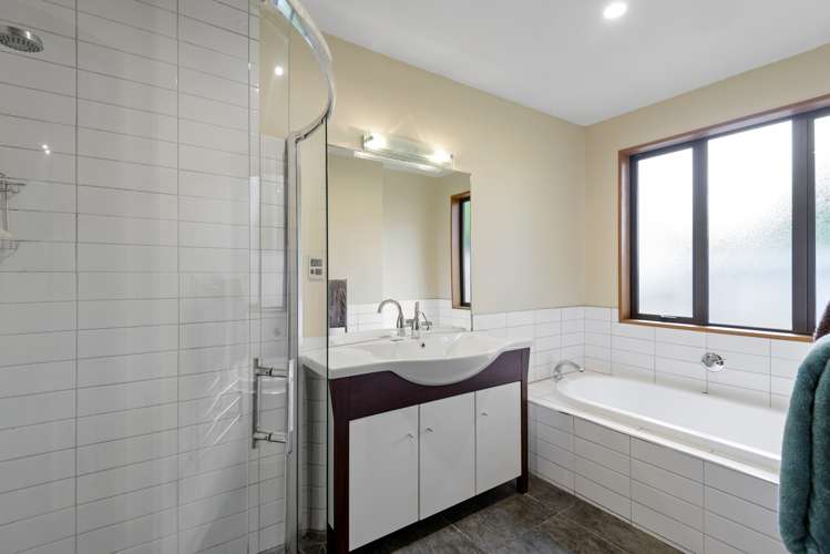 24a Wayside Avenue Burnside_12