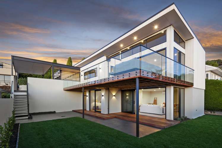 35 Te Awakura Terrace Mount Pleasant_25