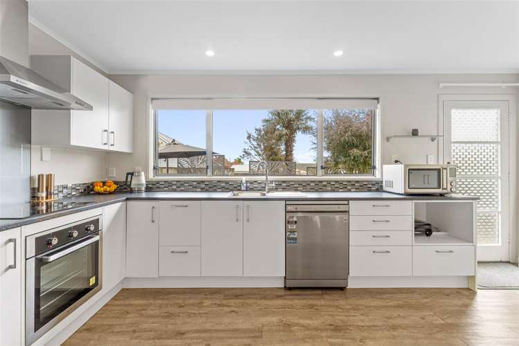 17B Bledisloe Avenue Stoke_5