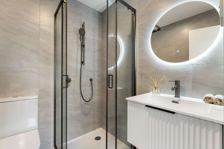 6/2 Firebrick Way Hobsonville_9