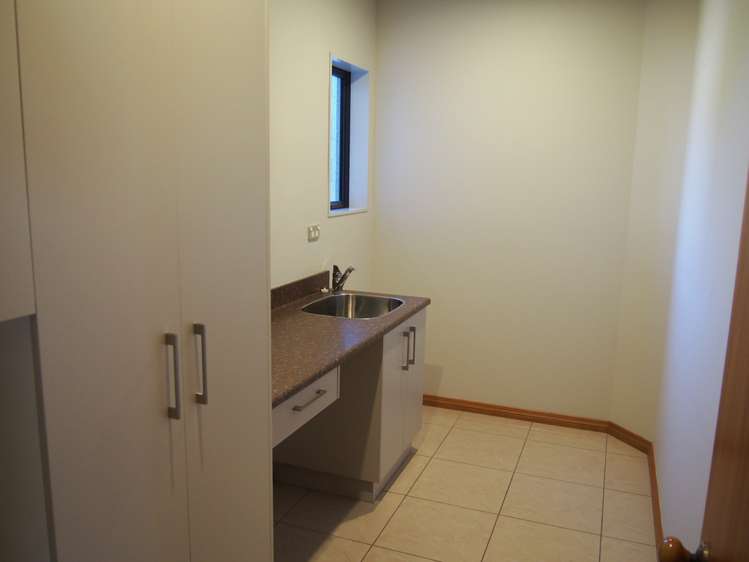 13 Country Place Allenton_13